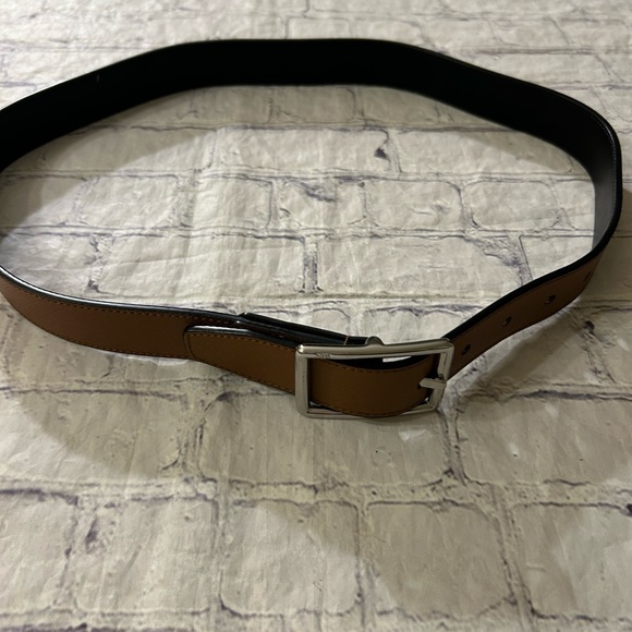 MICHAEL KORS VINTAGE MADE IN TAIWAN BROWN WITH SILVER TONE BUCKLE BELT SIZE 34 - Picture 8 of 8